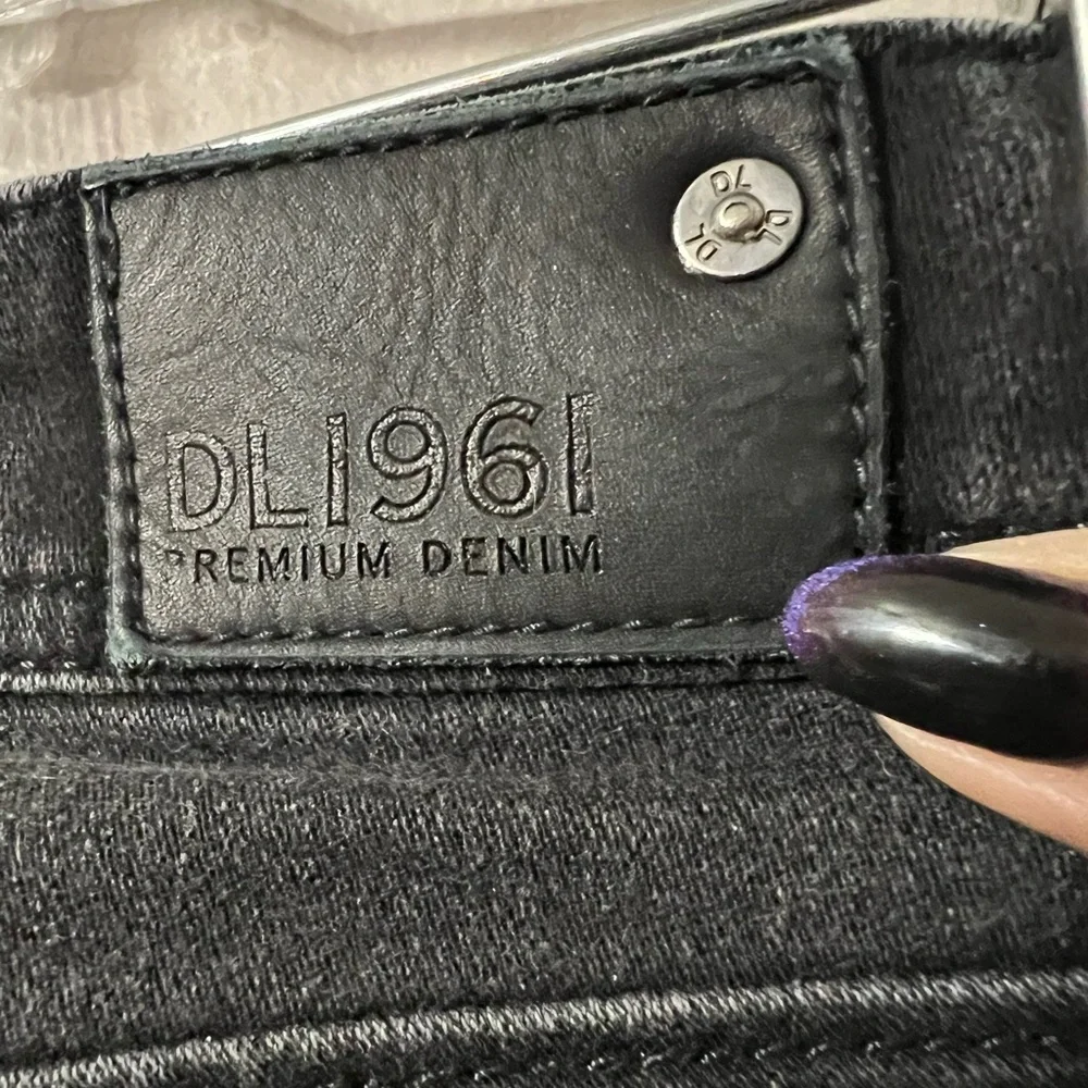 DL1961 Grace High Rise Straight Leg Jeans black wash Sz 27 - Picture 5 of 8